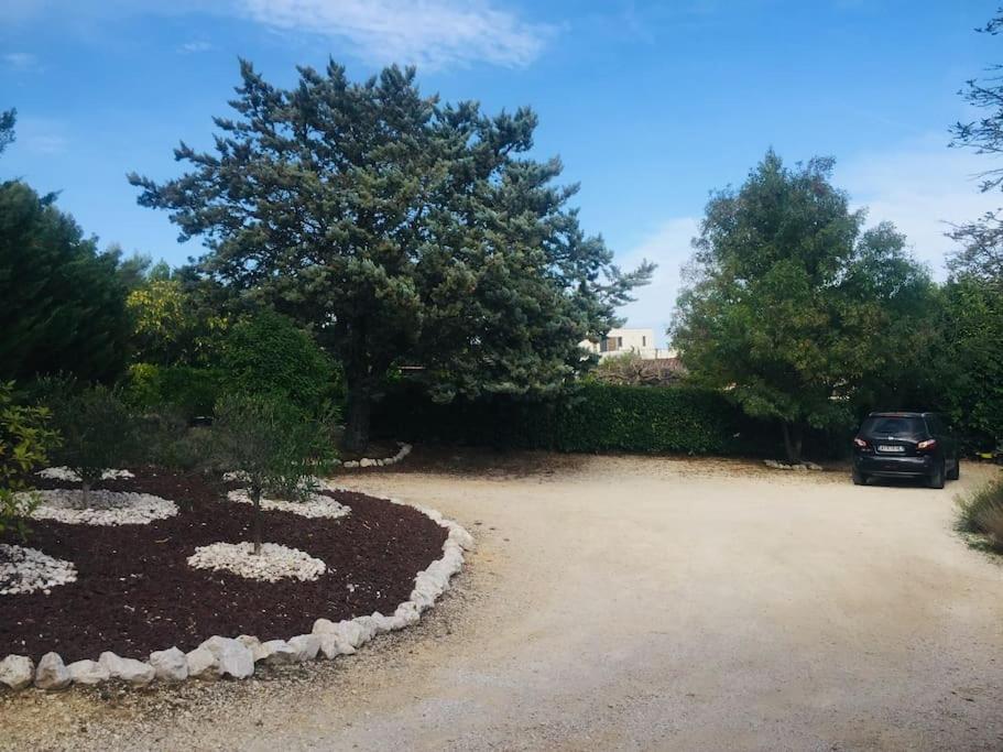 Villa Familiale 9 Pers Cabries Entre Aix Et Marseille 5 Min Gare Aix Tgv 15 Min Aeroport Mp Exteriör bild