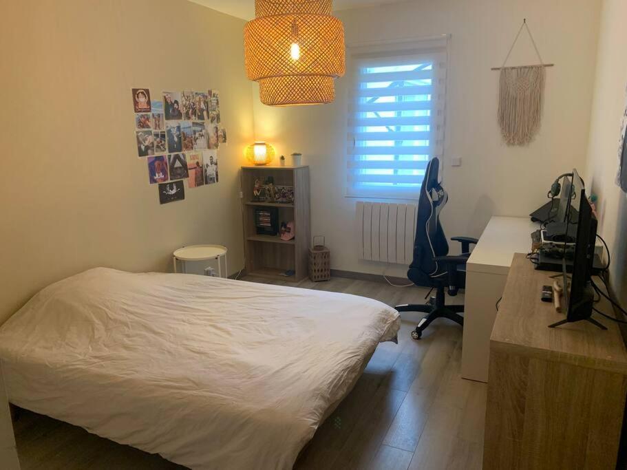 Villa Familiale 9 Pers Cabries Entre Aix Et Marseille 5 Min Gare Aix Tgv 15 Min Aeroport Mp Exteriör bild