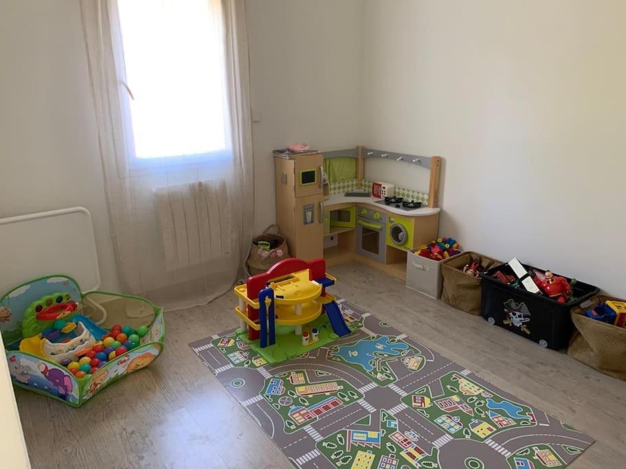 Villa Familiale 9 Pers Cabries Entre Aix Et Marseille 5 Min Gare Aix Tgv 15 Min Aeroport Mp Exteriör bild